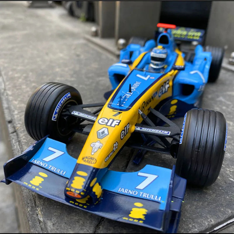 1:18 Renault R24 2003 J.Trulli 